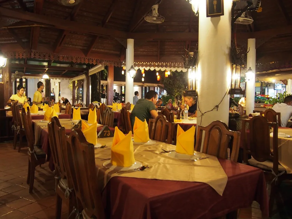 観光客向けの有名シーフードレストラン 〜Savoey Restaurant ::タイ・パトンビーチ のギャラリー 3